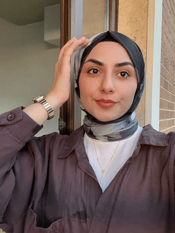 Aleyna Müstesna Güneş'in portresi